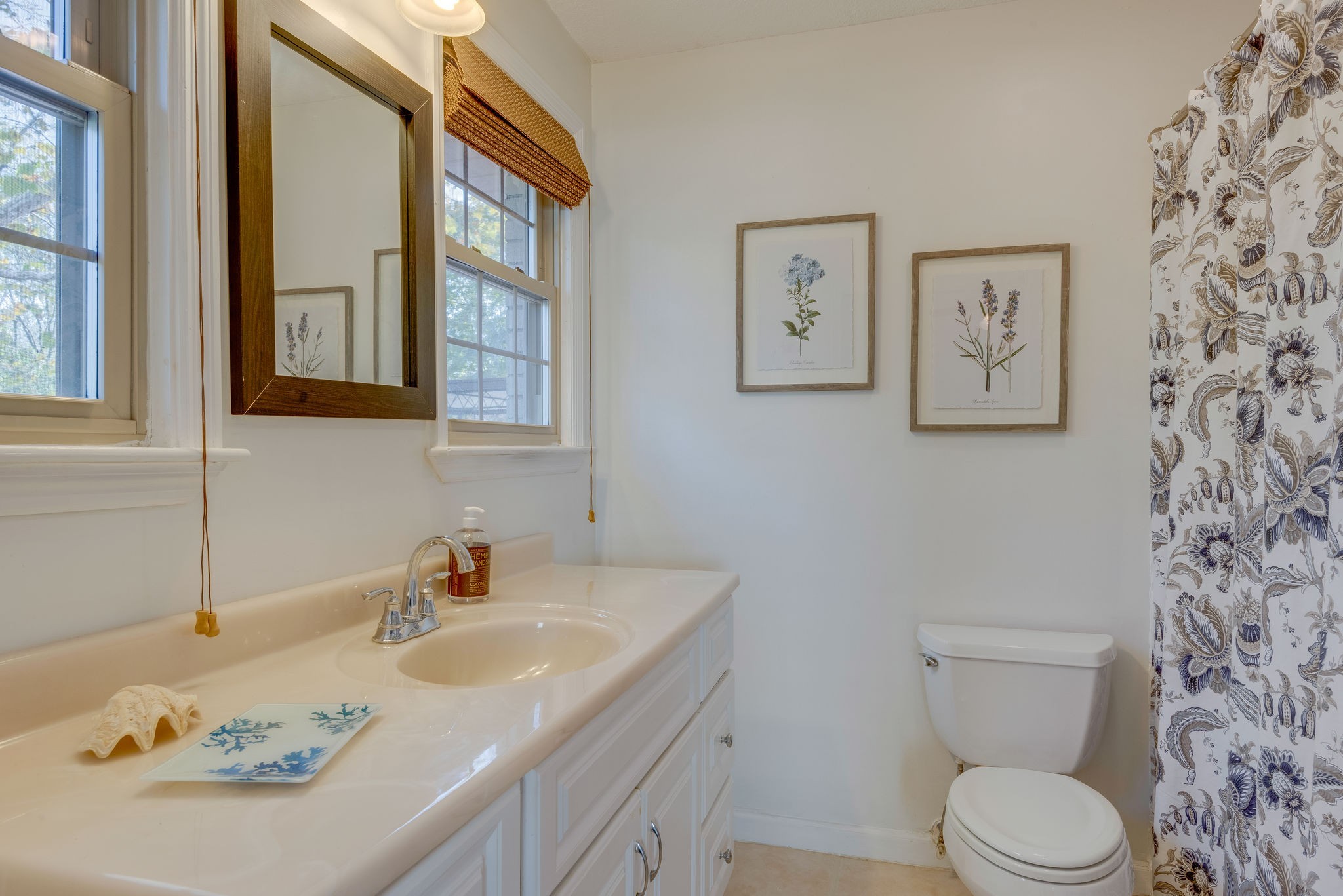 713 Harpeth Bend Dr