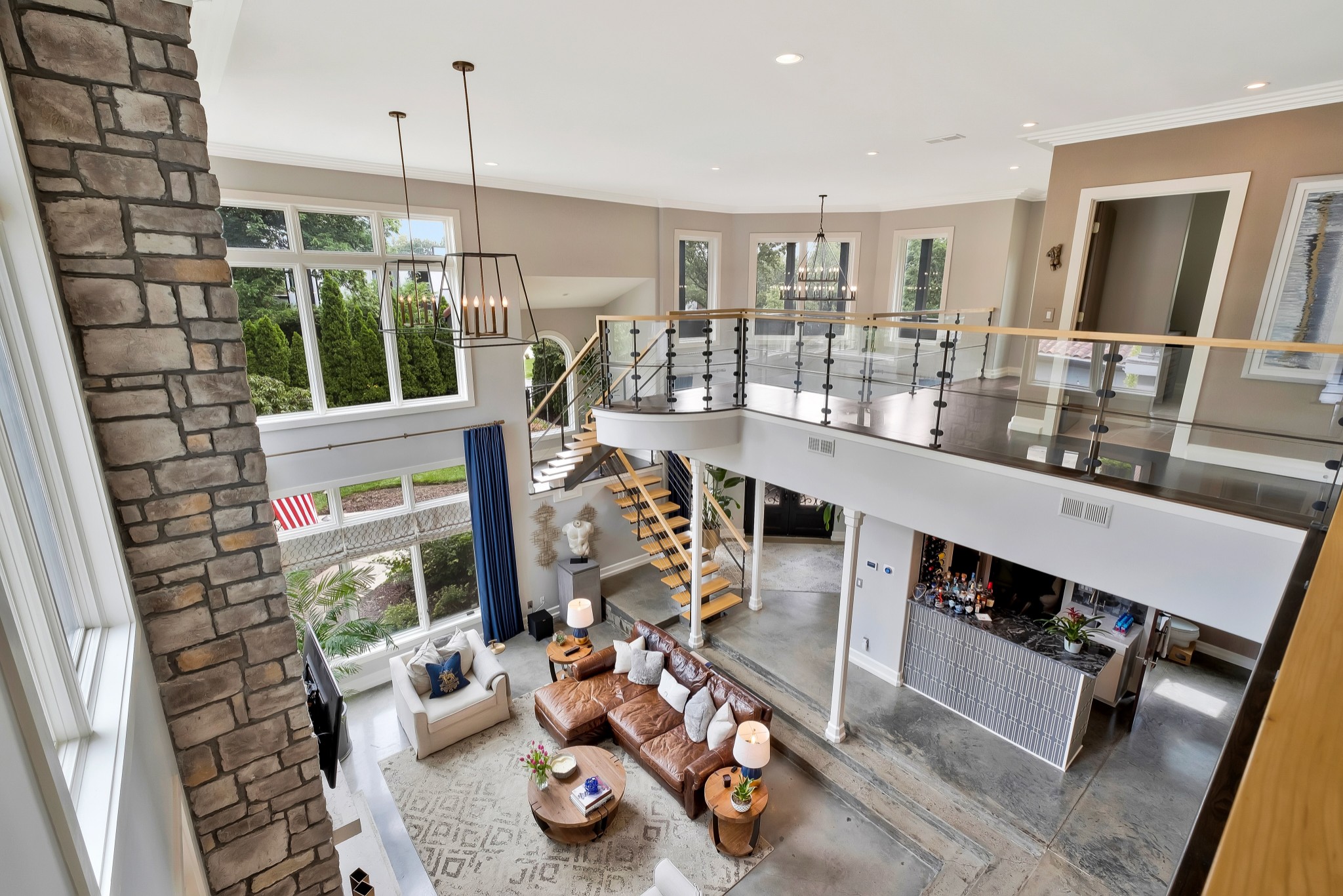 4501 Glendale Pl