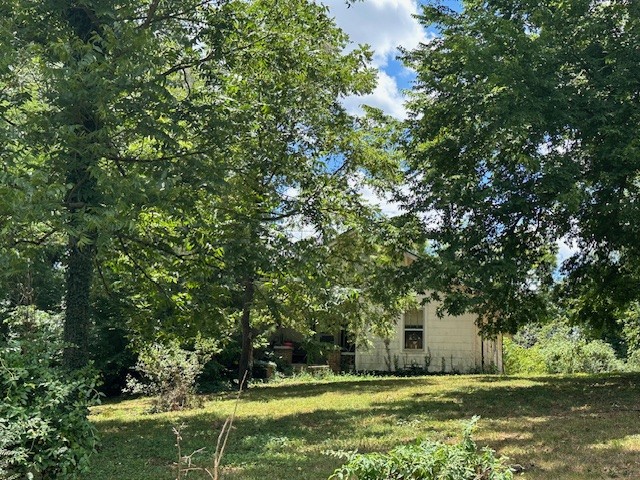 313 Spring St