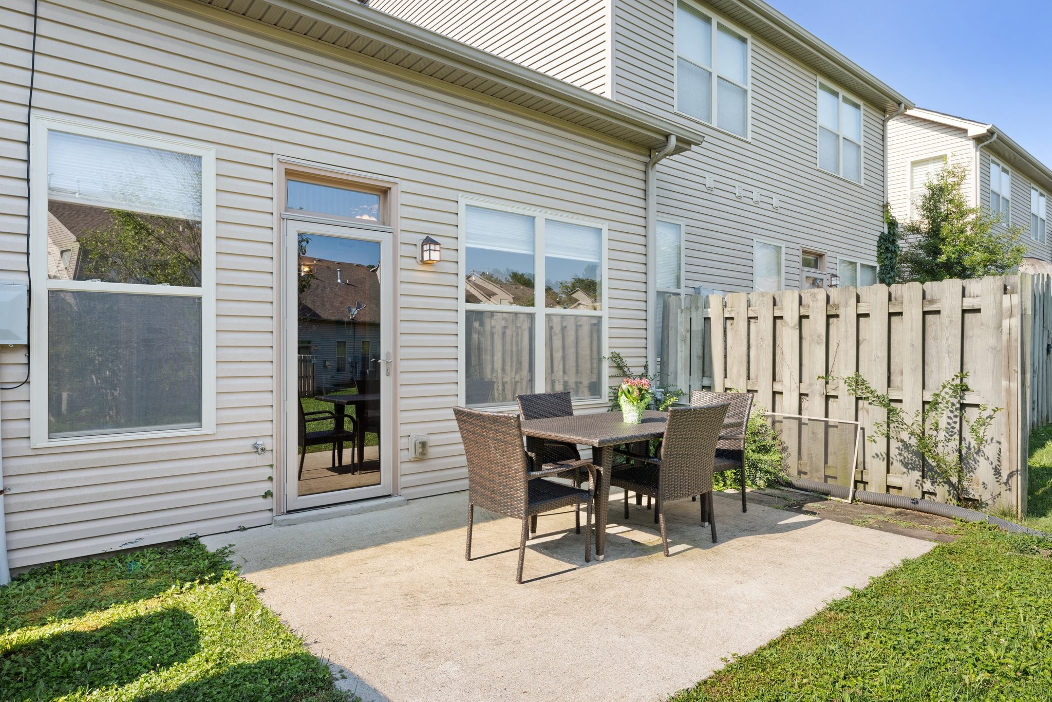 561 Griffin Cir