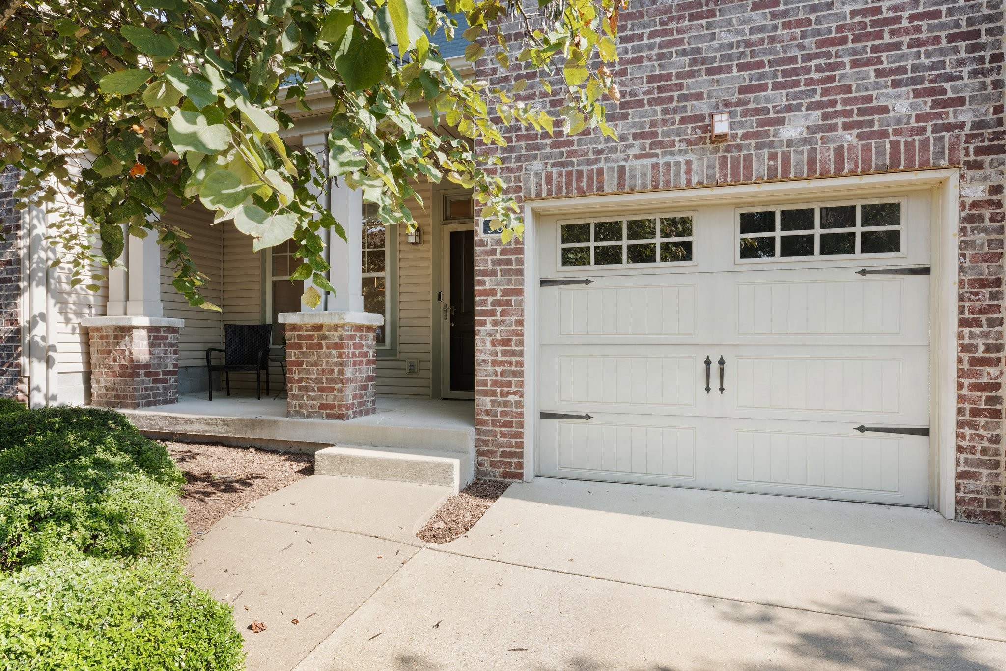 561 Griffin Cir