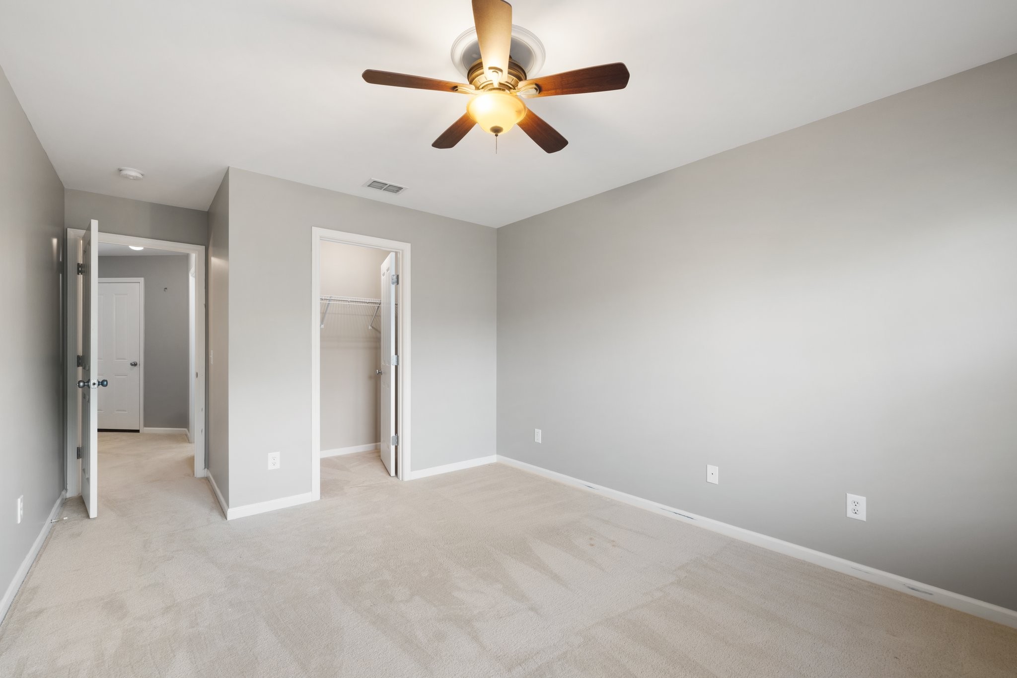 561 Griffin Cir
