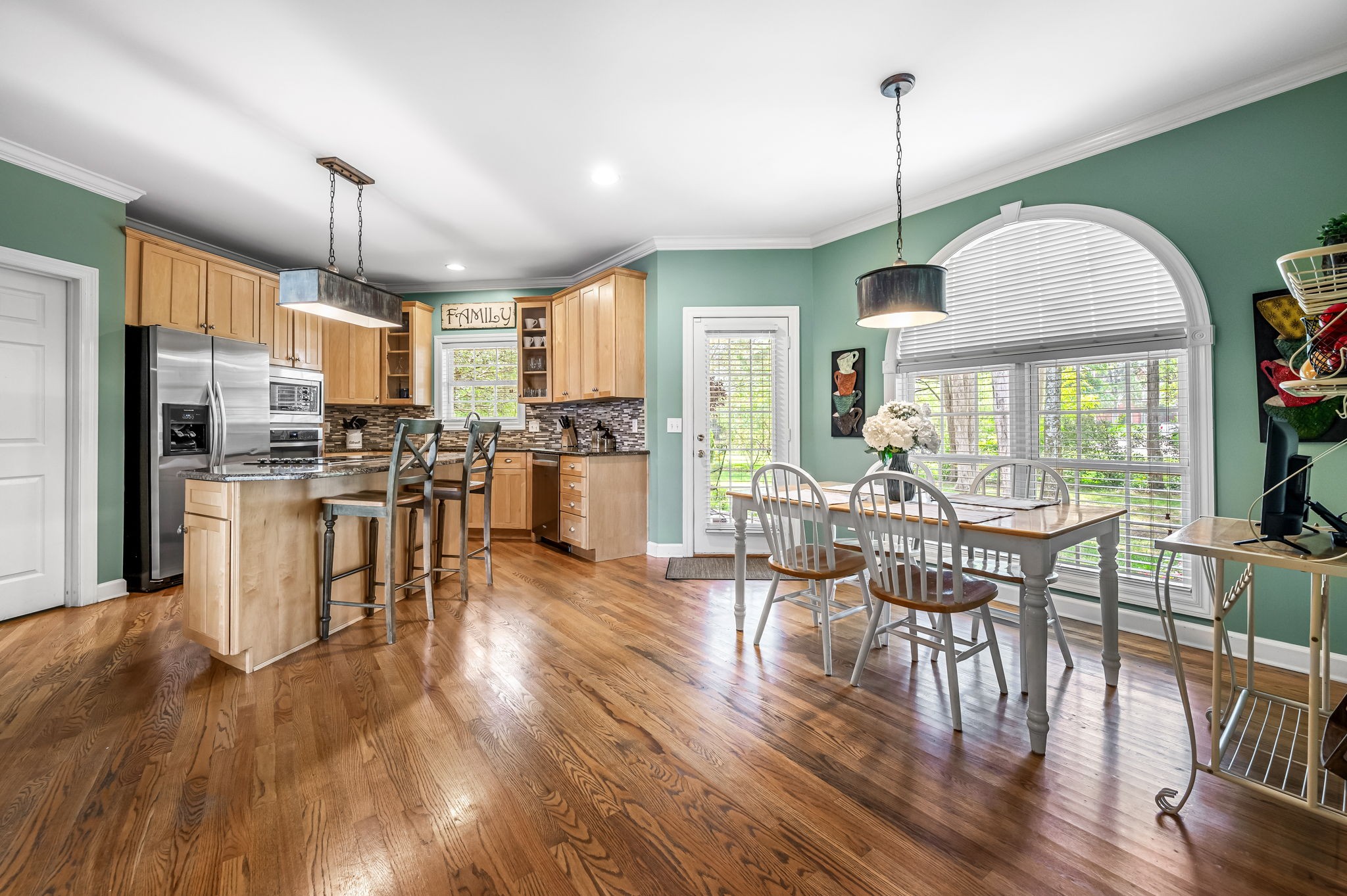 2314 Garrison Cove
