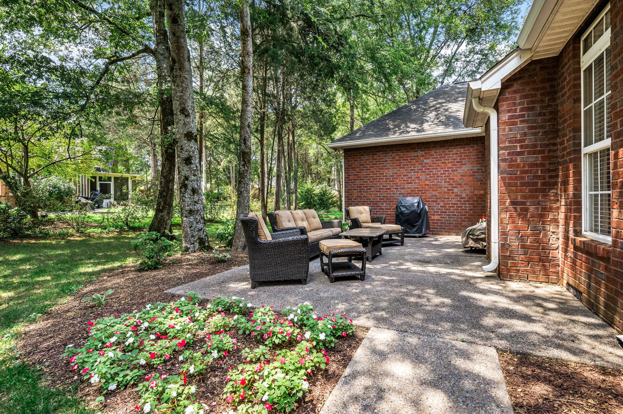 2314 Garrison Cove