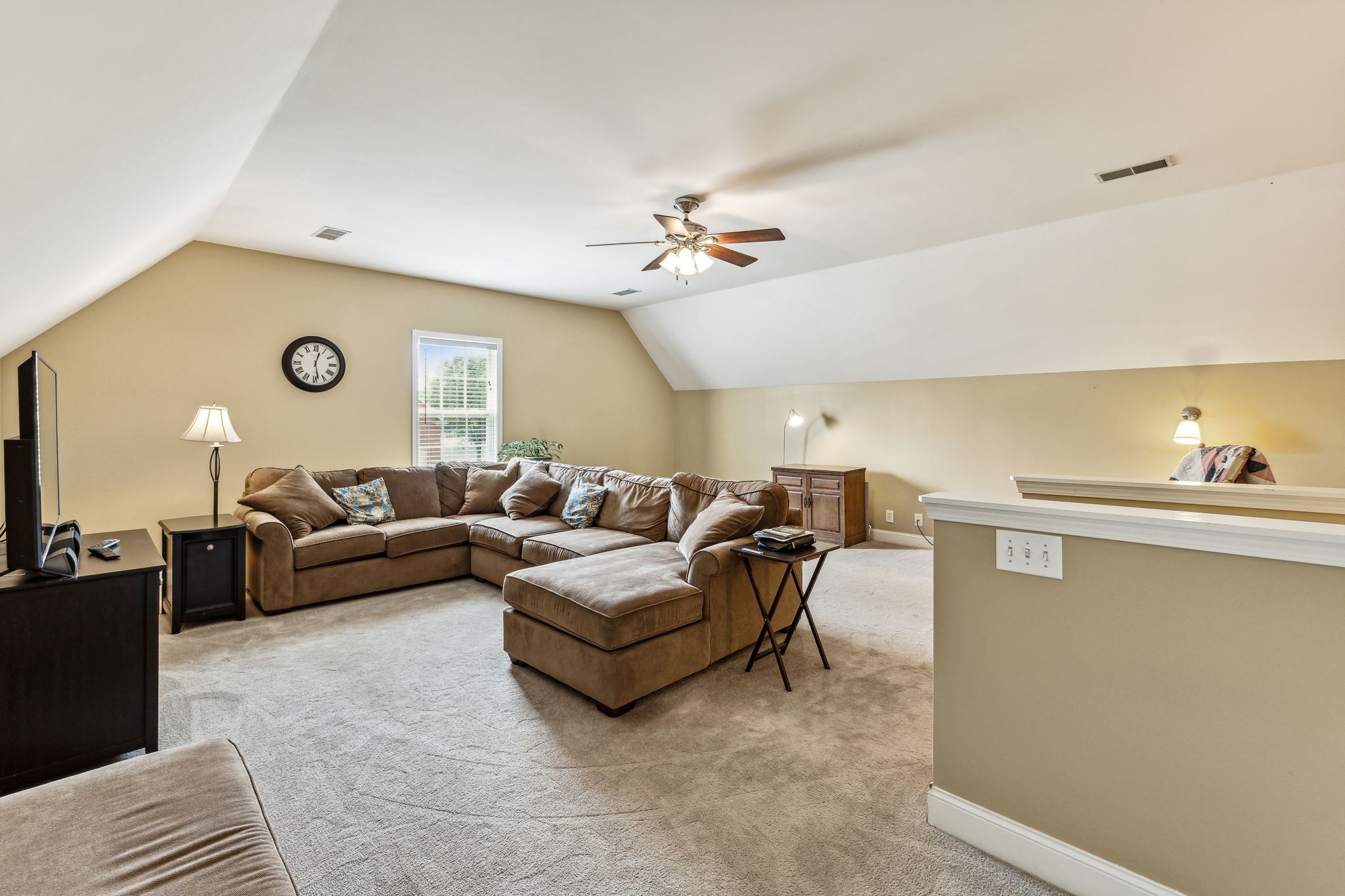 821 Stewart Valley Dr