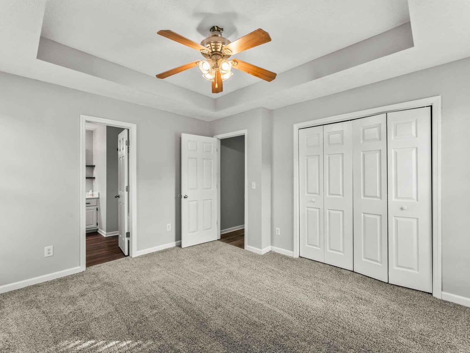 3 Oakley Dr