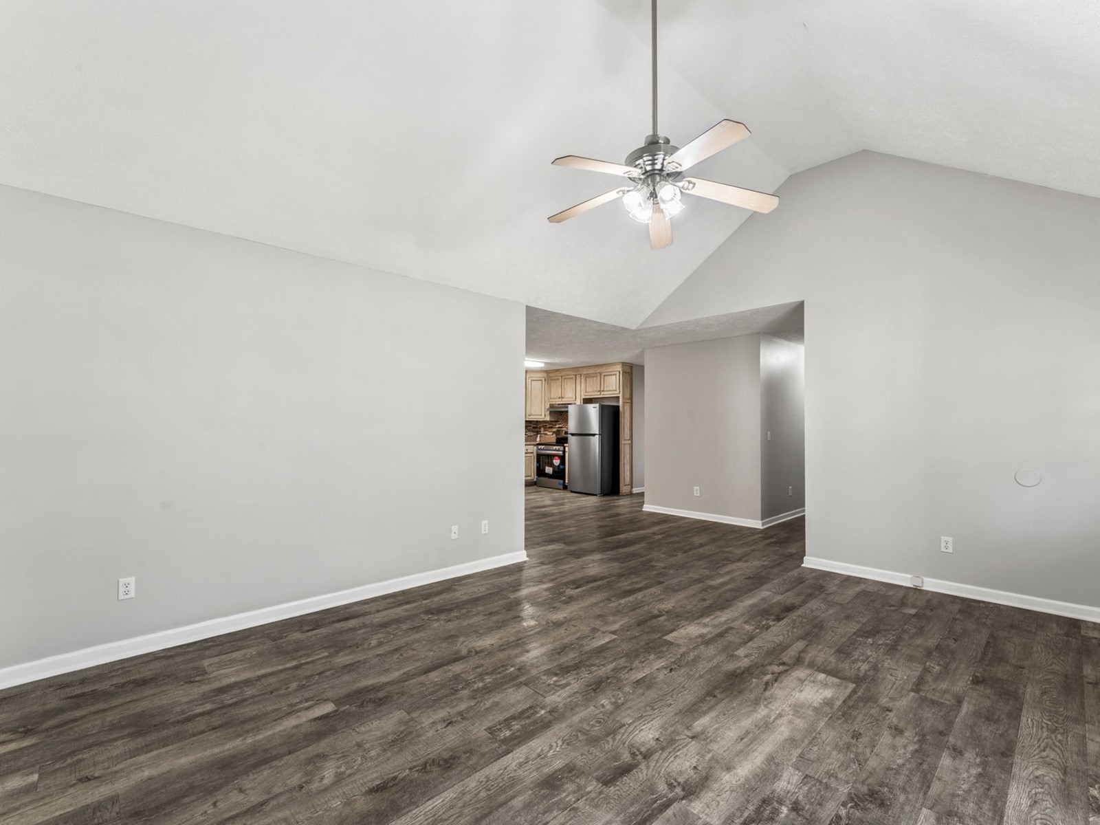 3 Oakley Dr