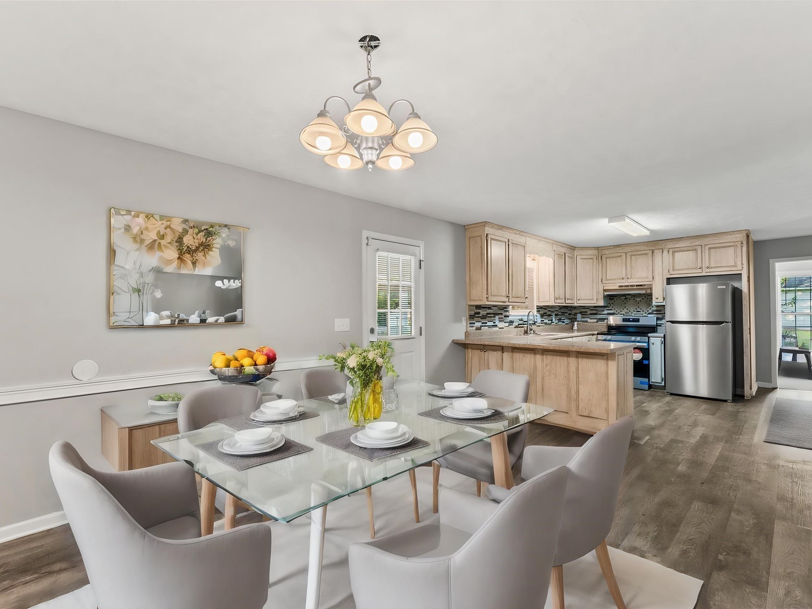 3 Oakley Dr