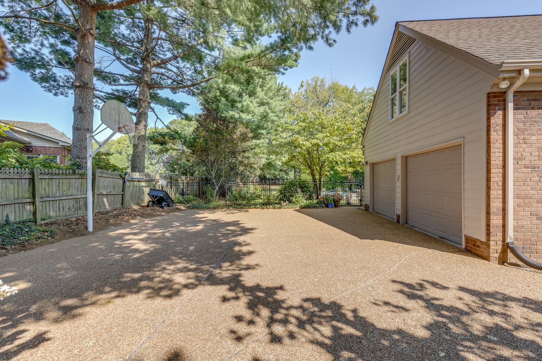 5521 Granberry Heights Dr