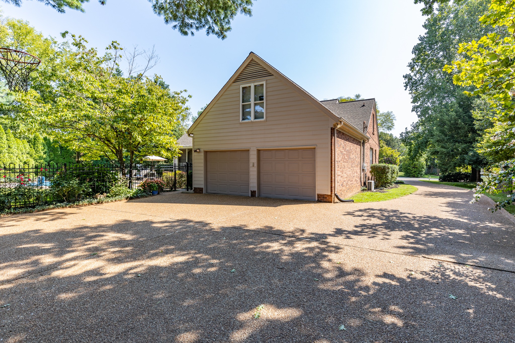 5521 Granberry Heights Dr