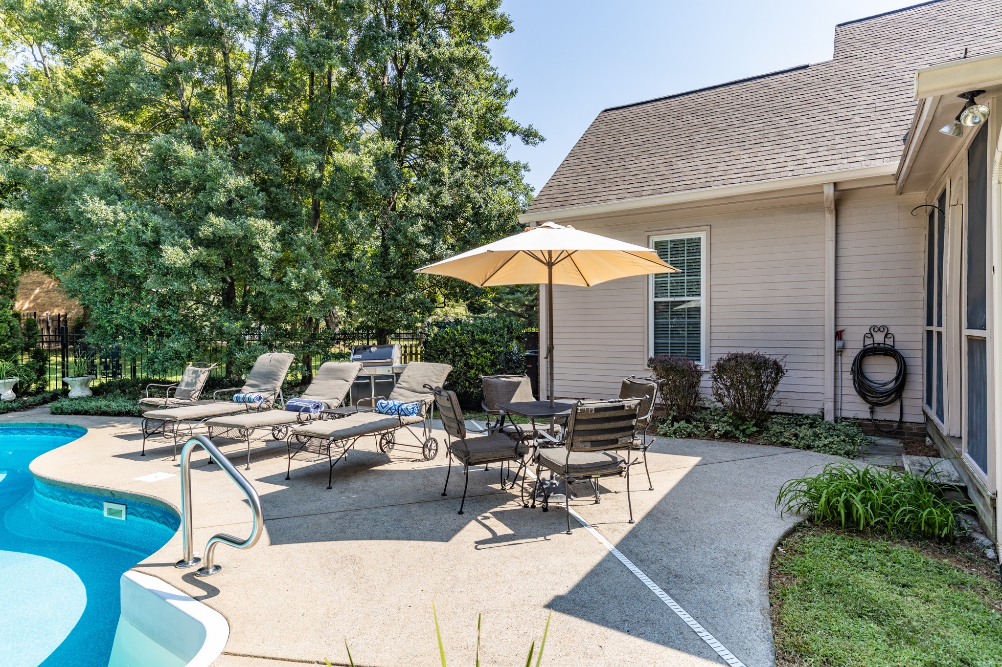 5521 Granberry Heights Dr