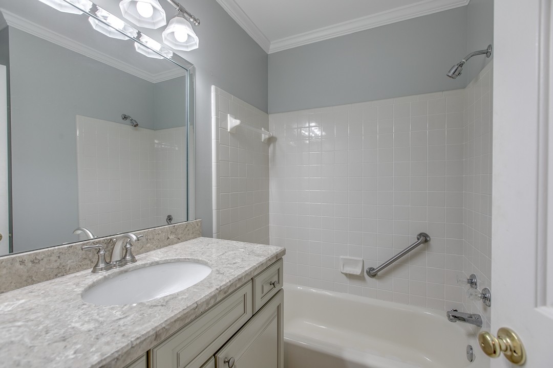 1512 Brentwood Pointe
