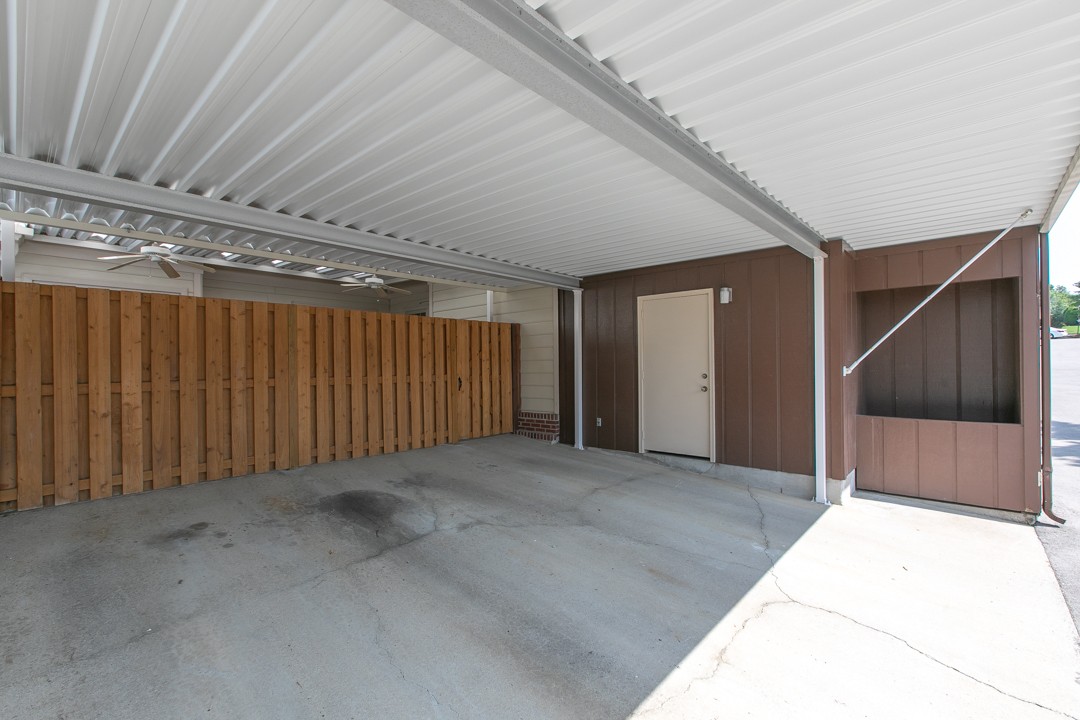 1512 Brentwood Pointe