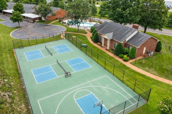 1512 Brentwood Pointe