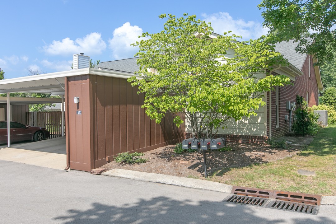 1512 Brentwood Pointe