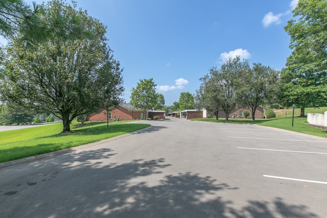 1512 Brentwood Pointe