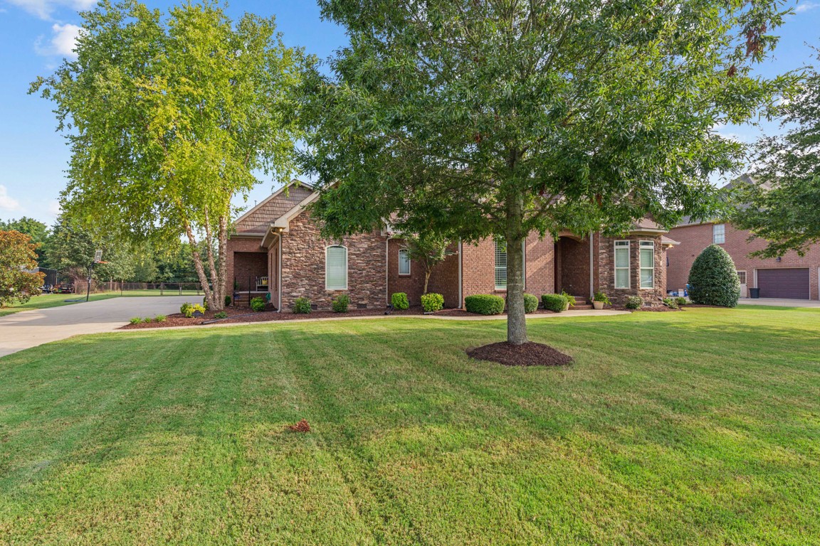 2731 Highland Park Drive