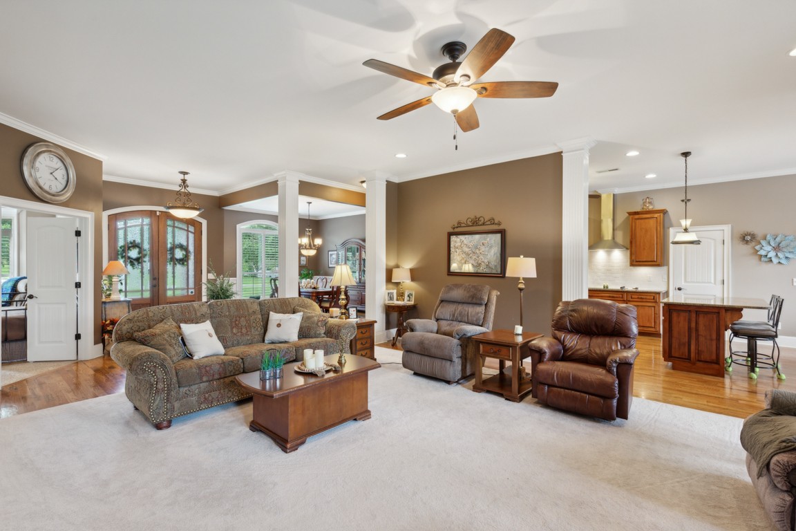 2731 Highland Park Drive
