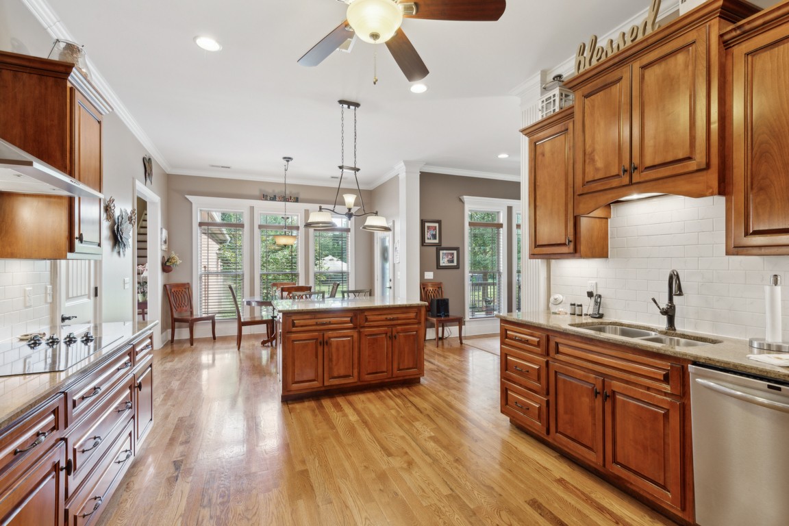 2731 Highland Park Drive