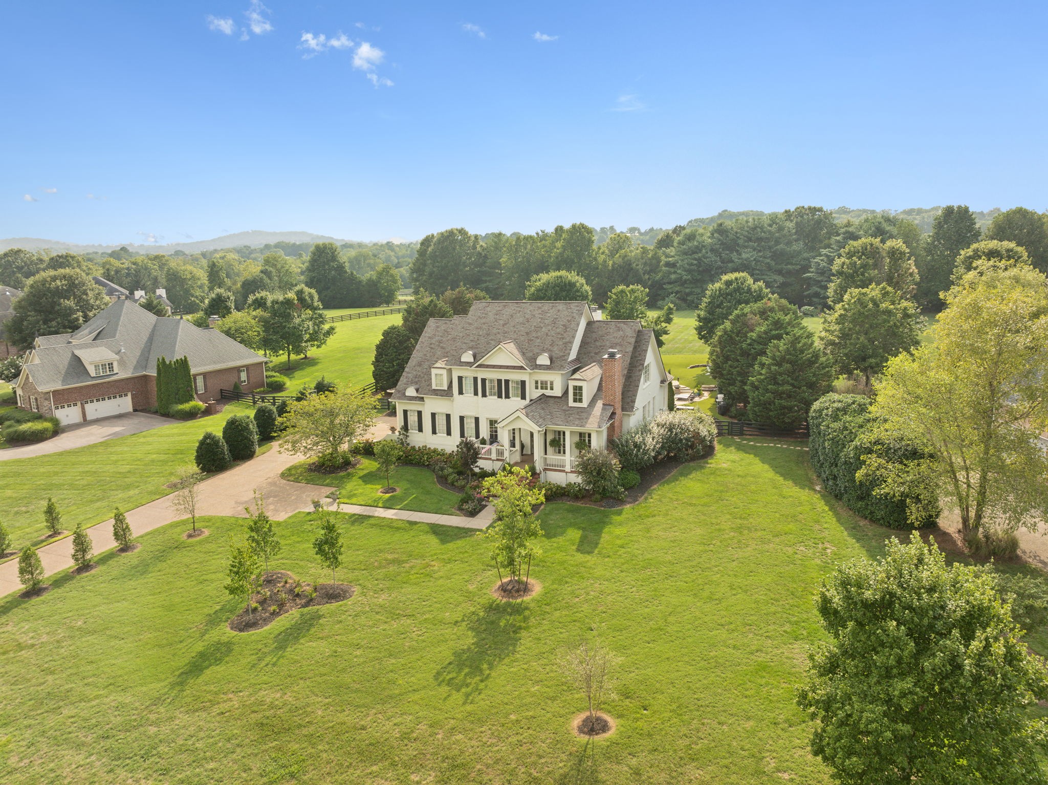 4233 Carrolton Dr