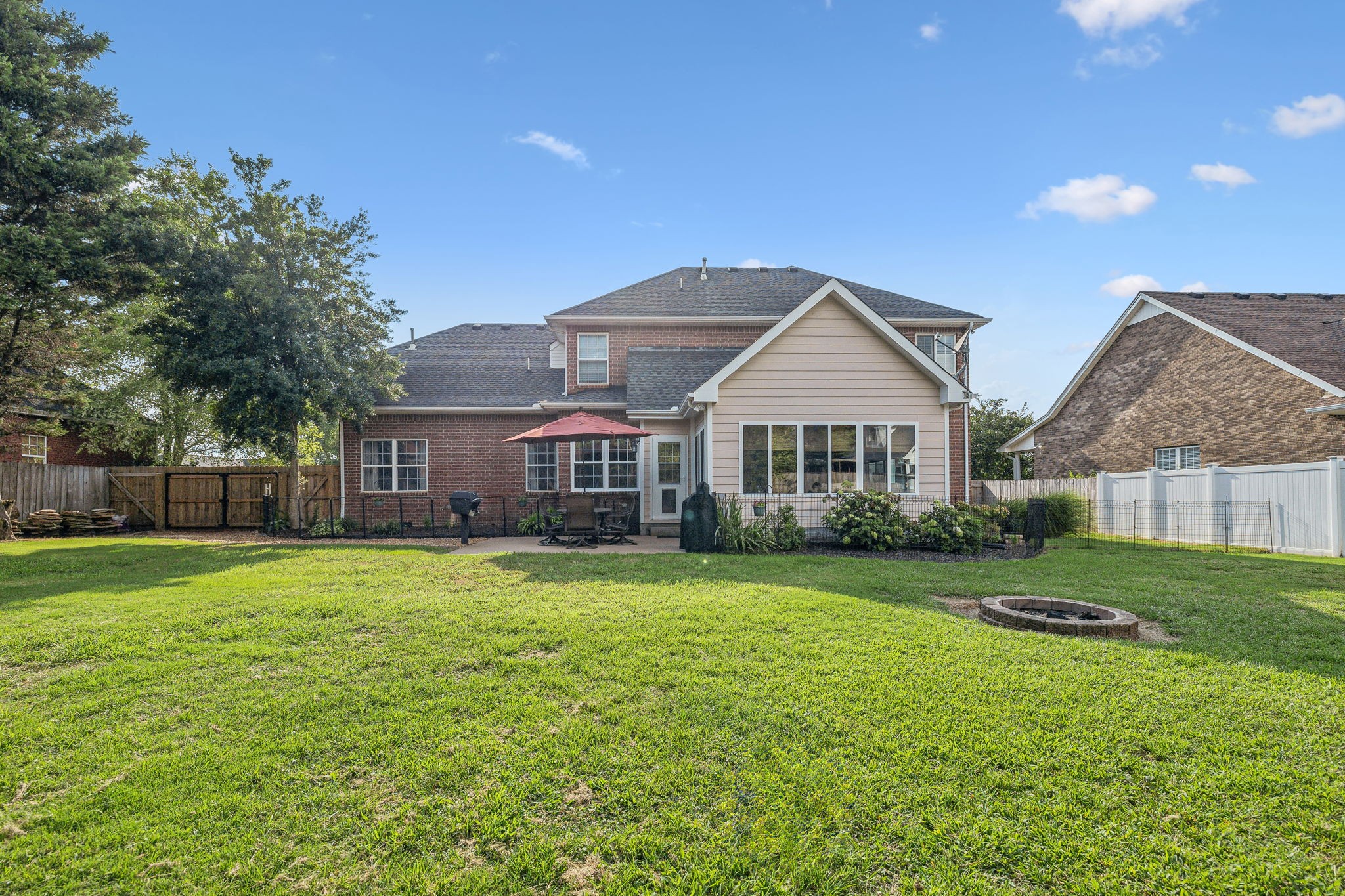 1807 Joben Dr