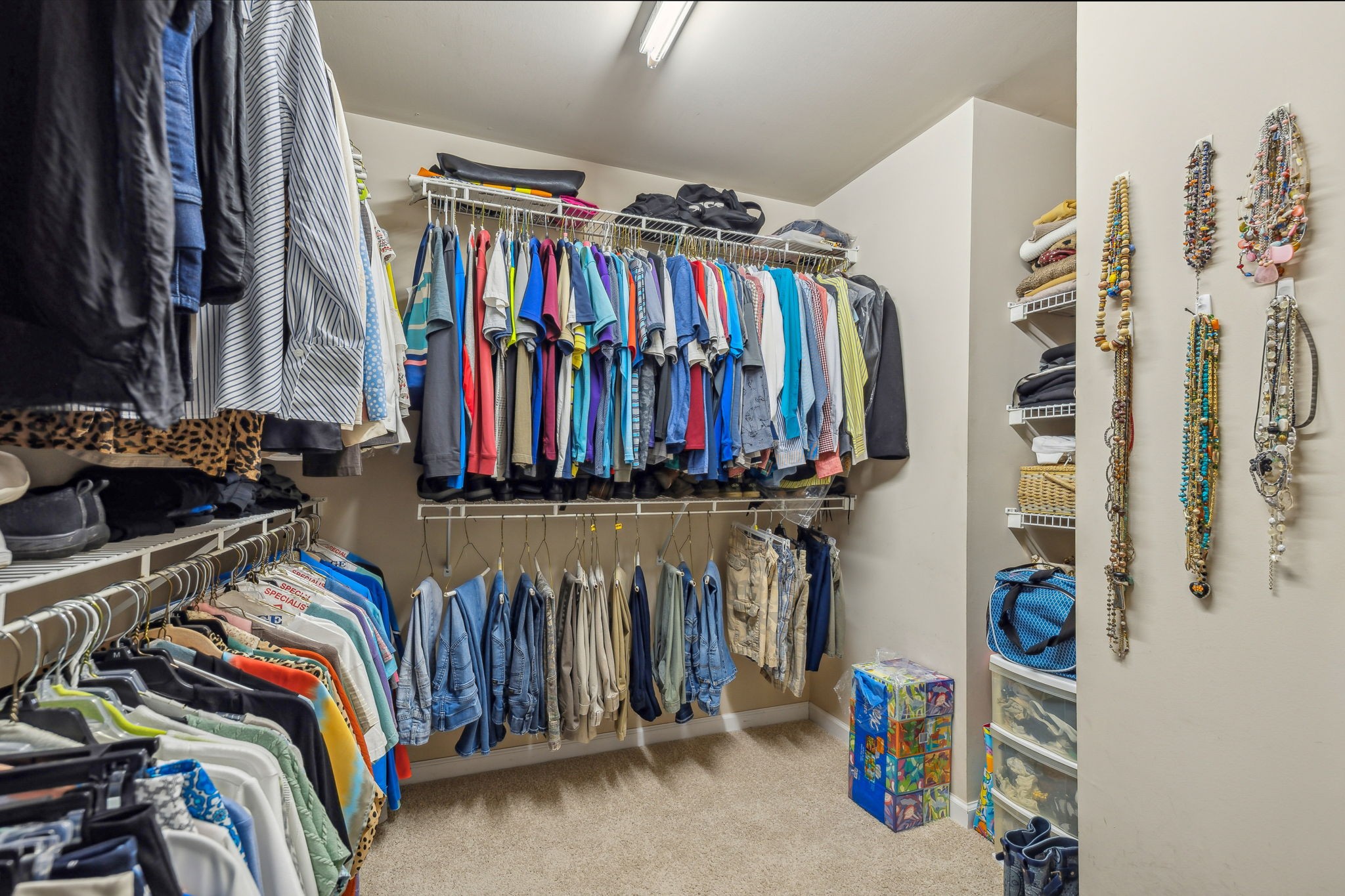 1807 Joben Dr
