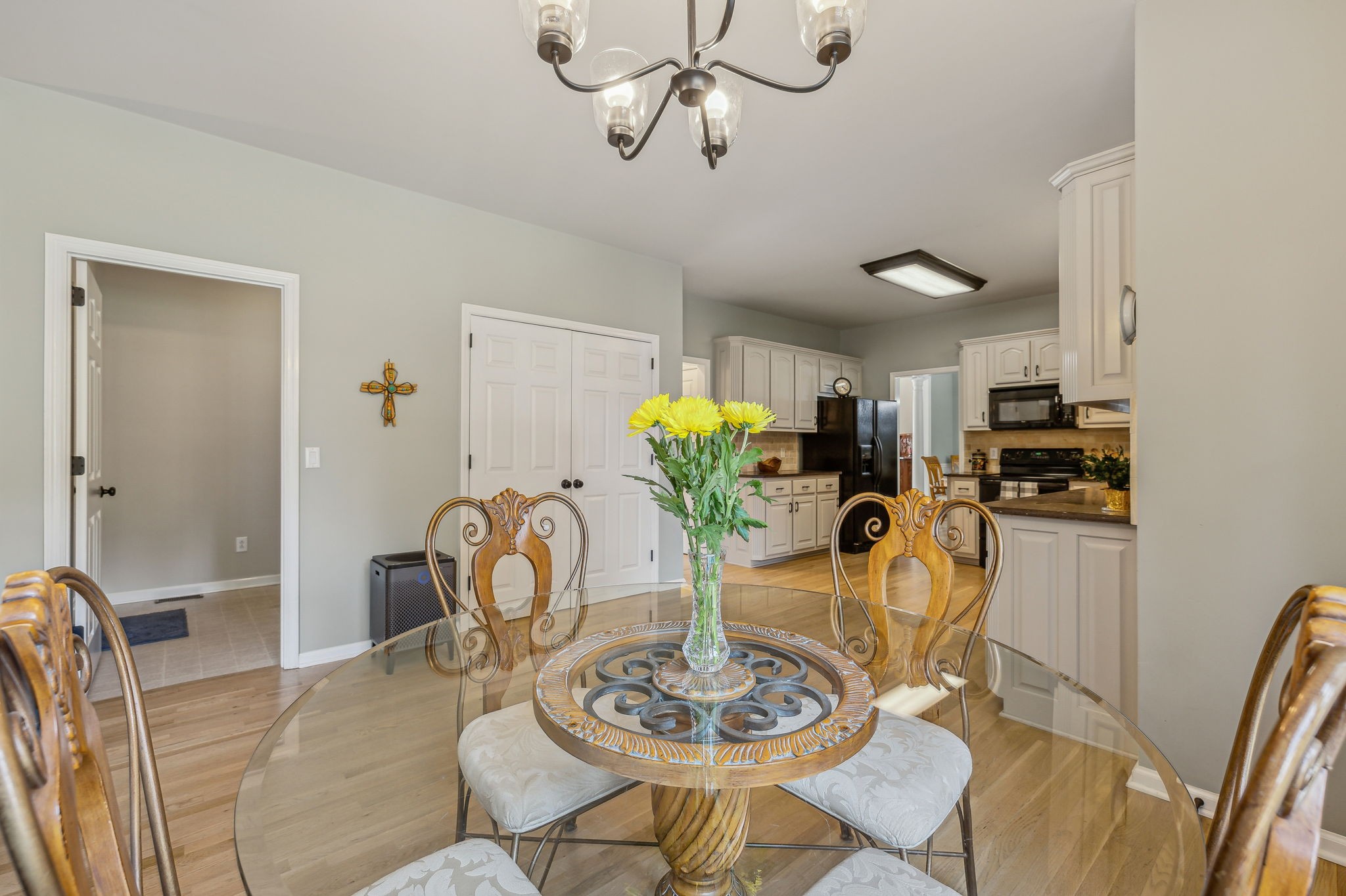 1807 Joben Dr