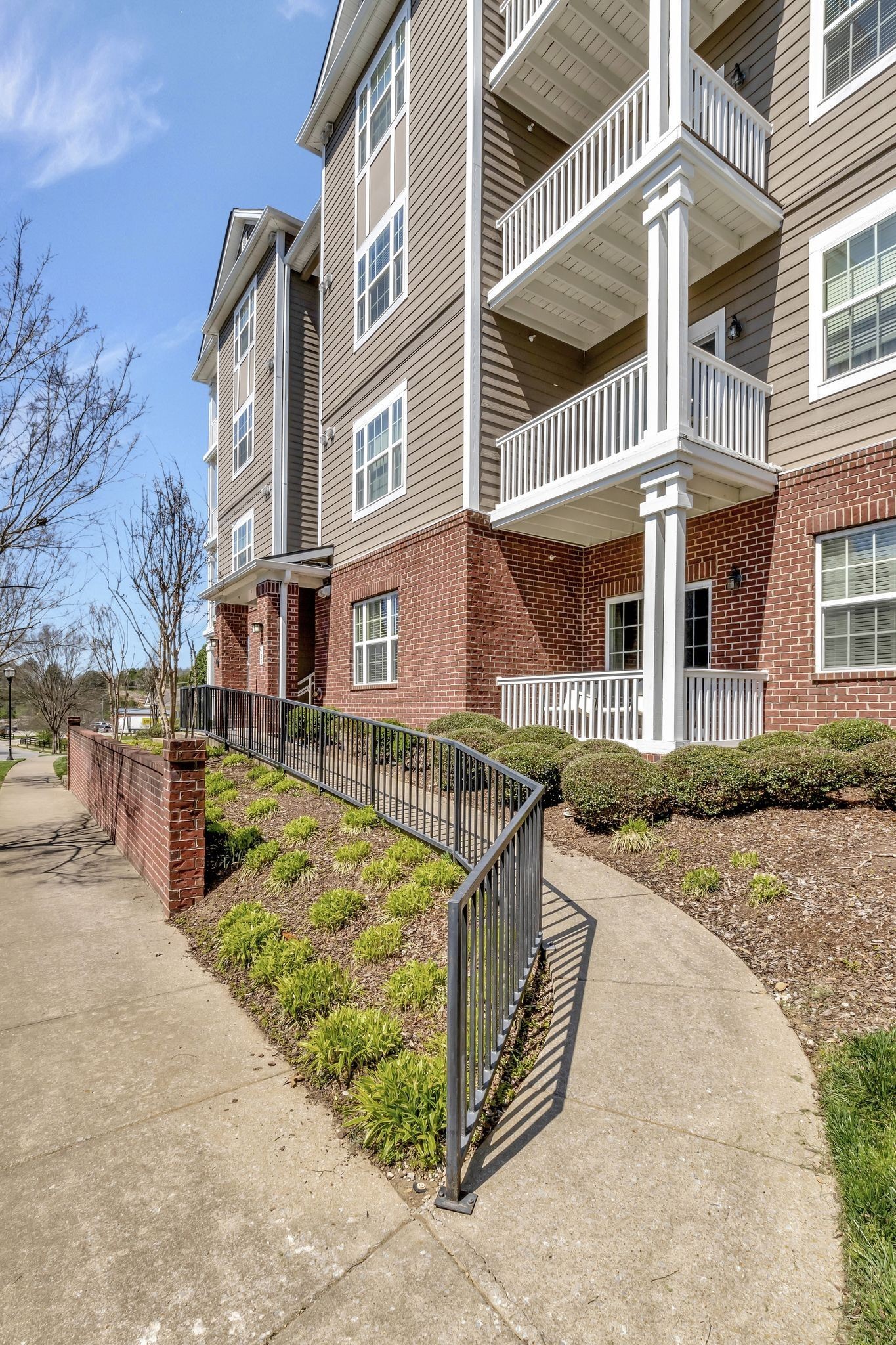 8121 Lenox Creekside Dr Unit: 2