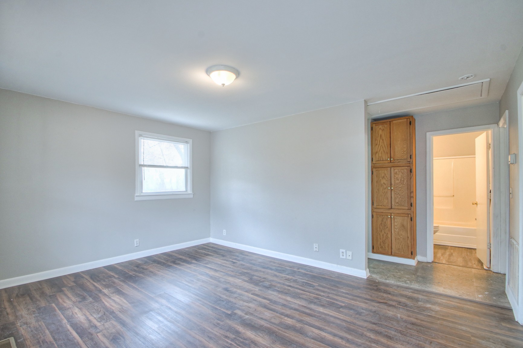 618 Bixler Ave
