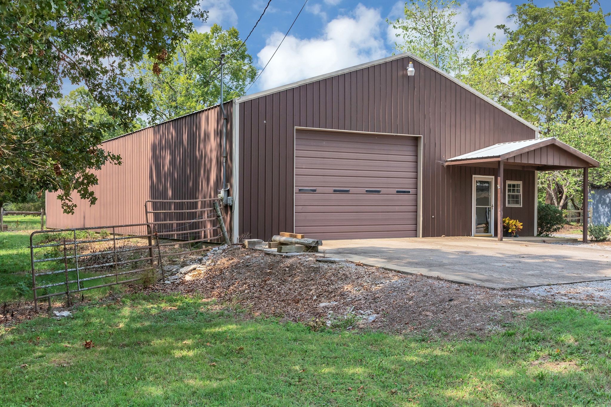 7031 Rhodes Lane
