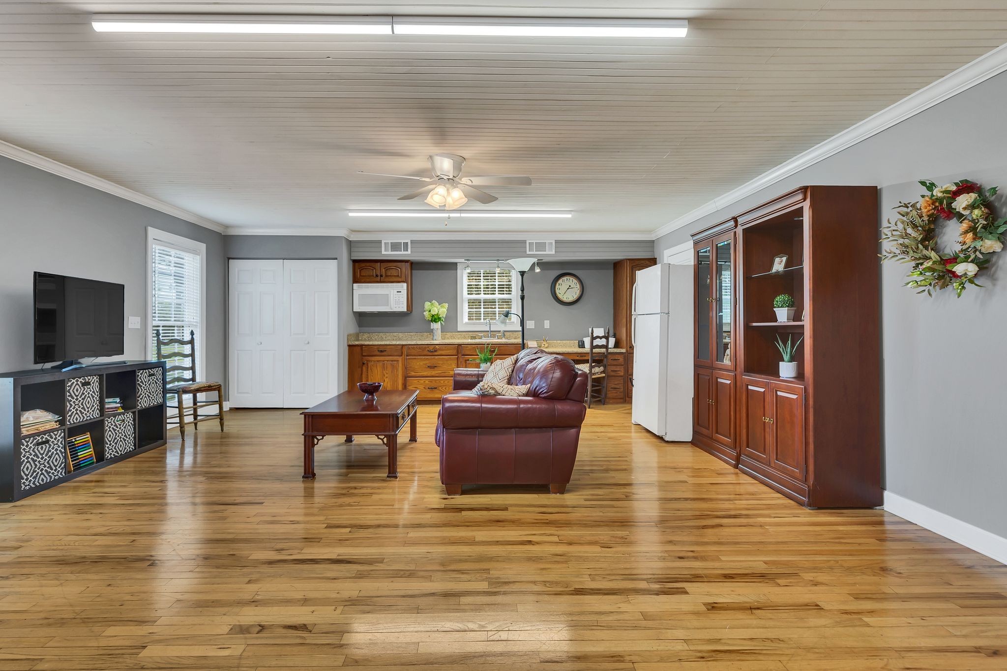 7031 Rhodes Lane