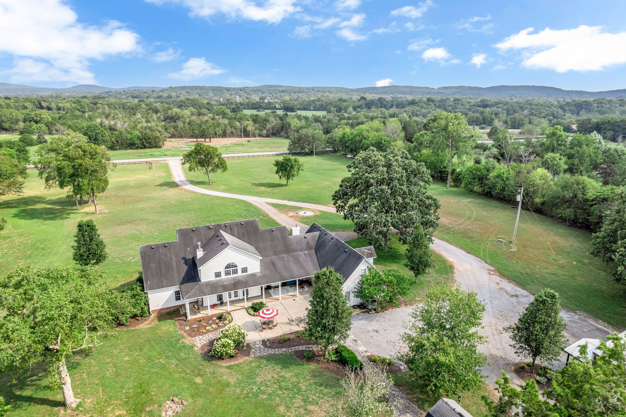 7031 Rhodes Lane