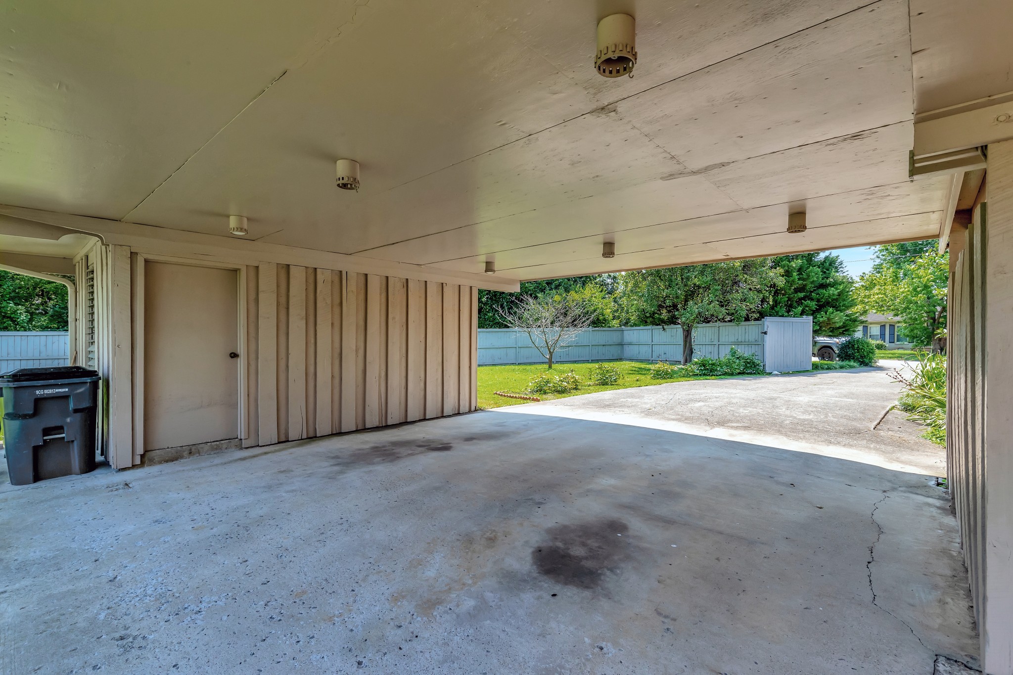 8084 Sawyer Brown Rd