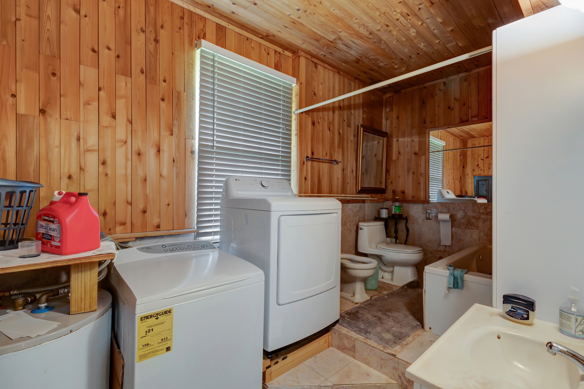 8084 Sawyer Brown Rd