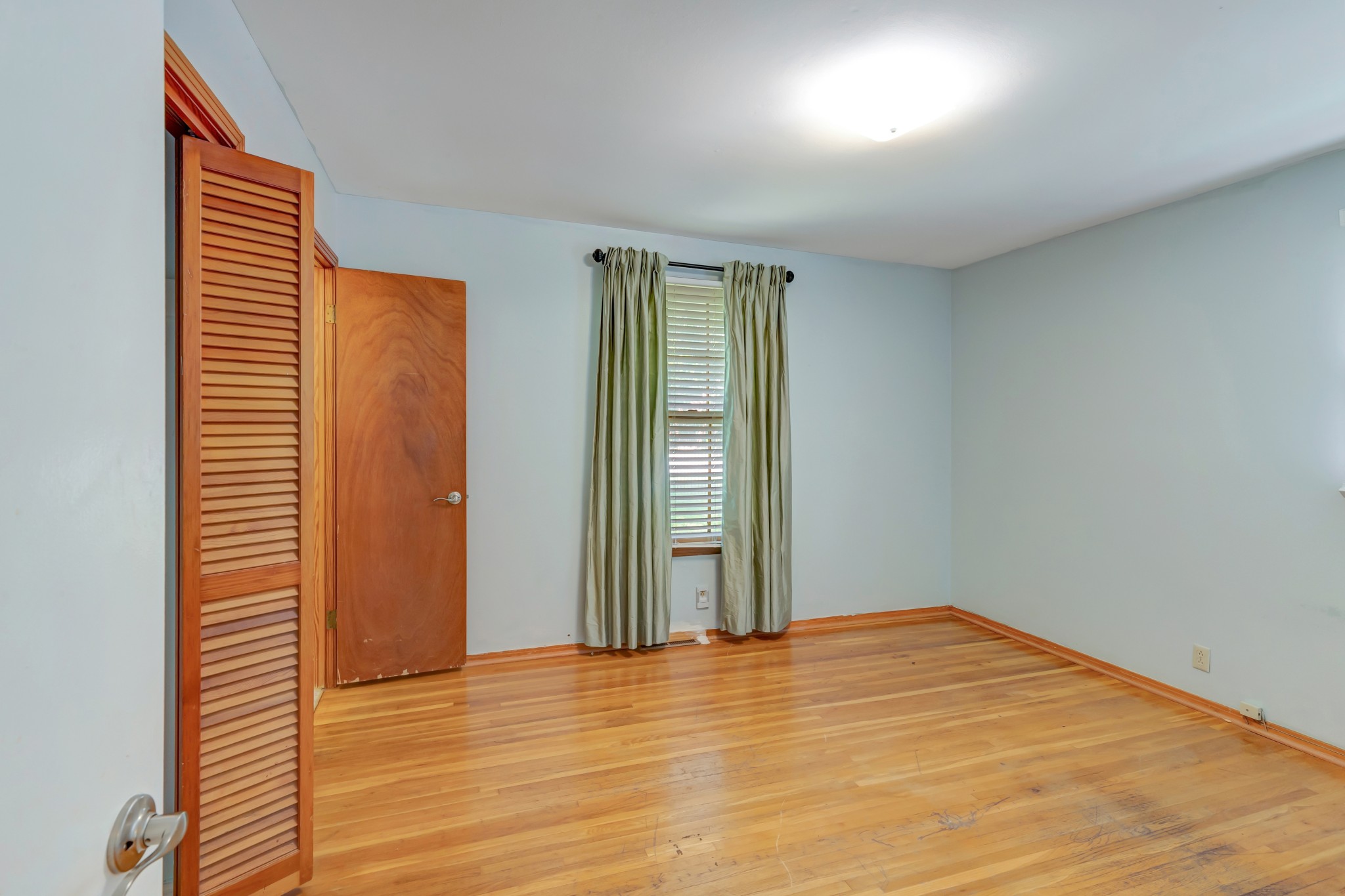 8084 Sawyer Brown Rd