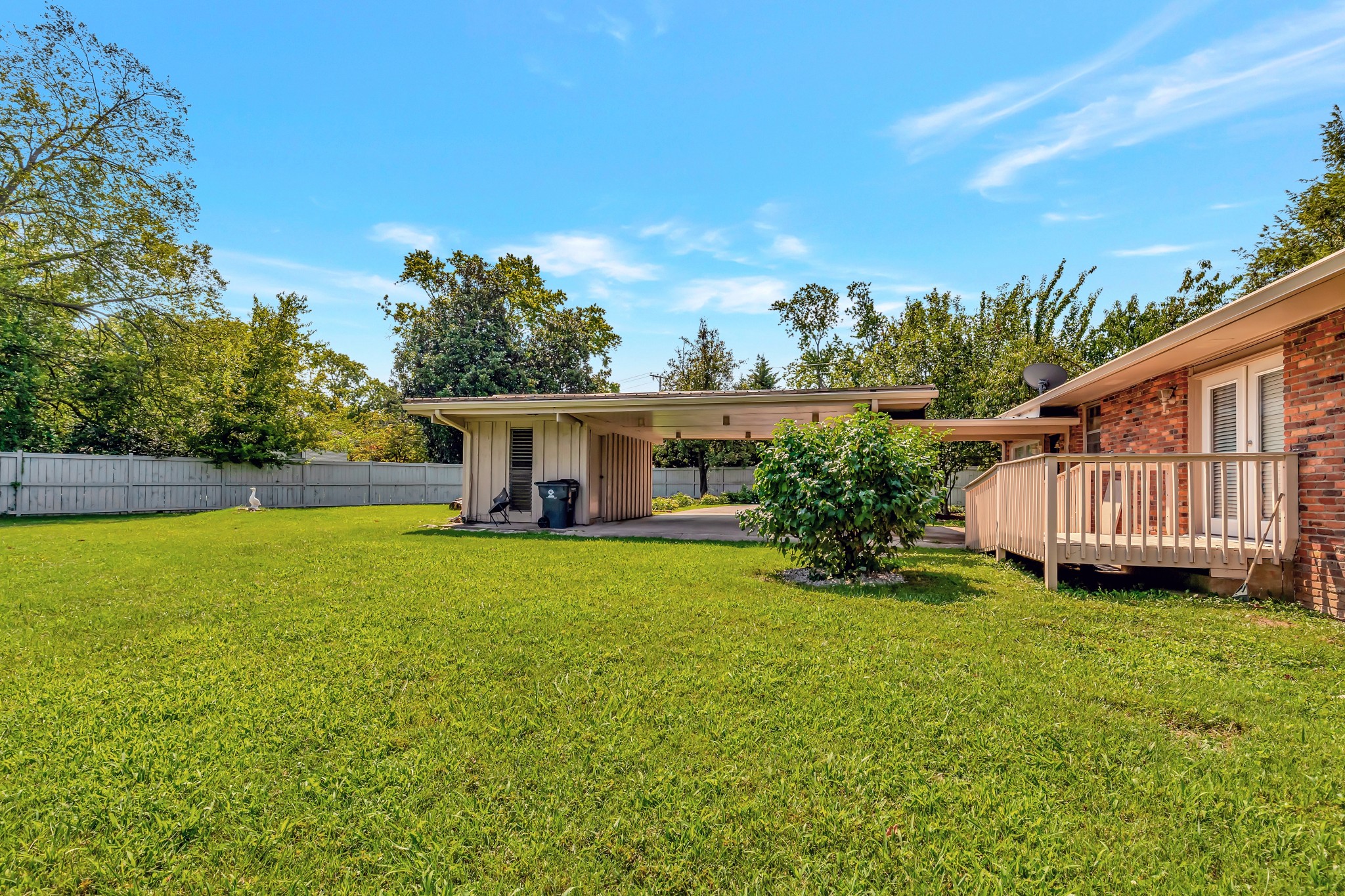 8084 Sawyer Brown Rd