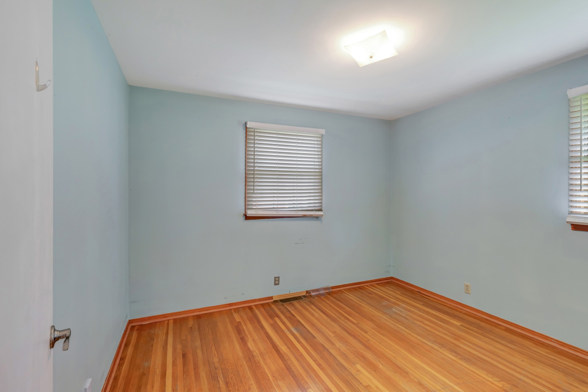 8084 Sawyer Brown Rd