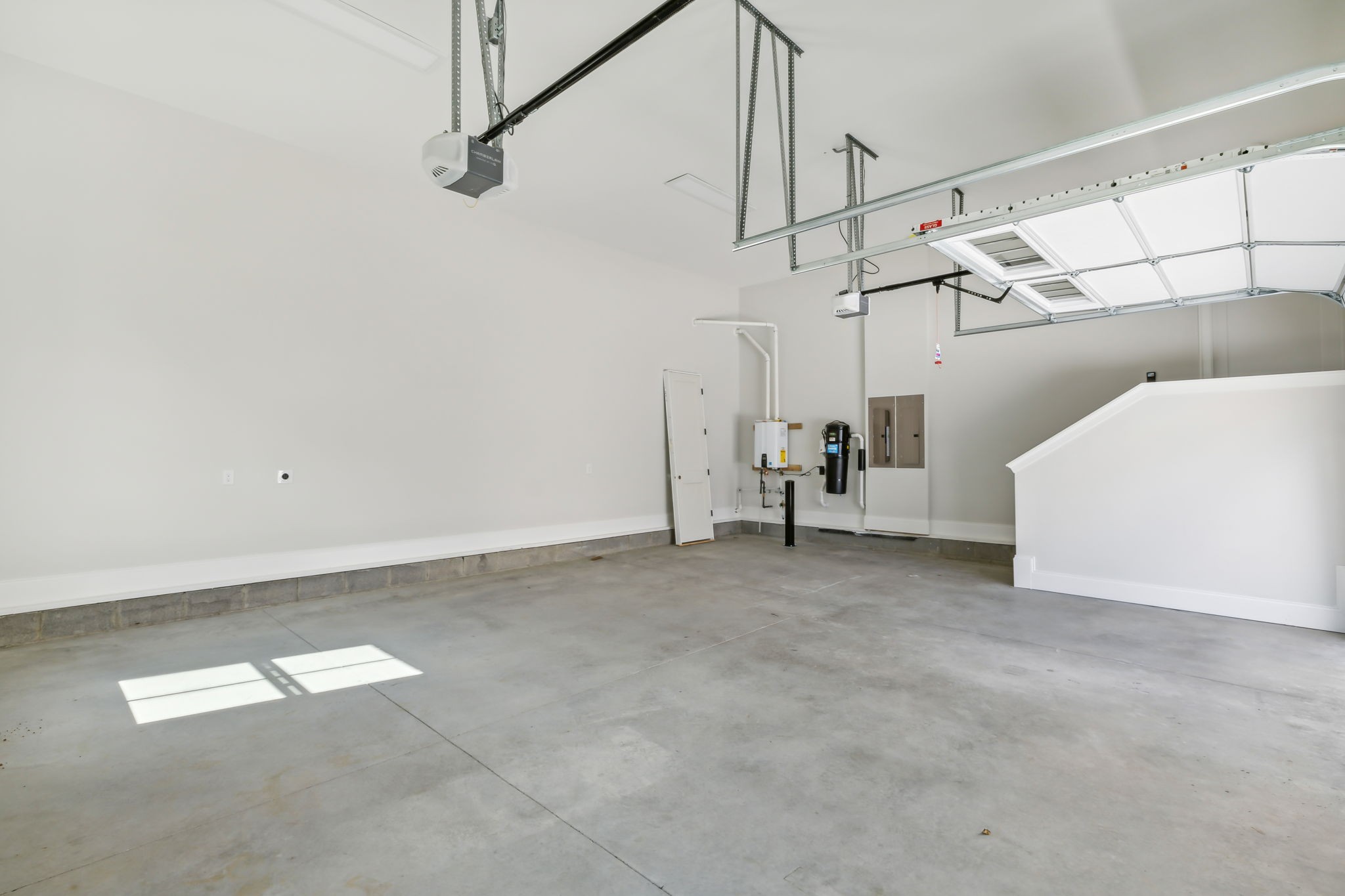 1645 Honeyman Pt