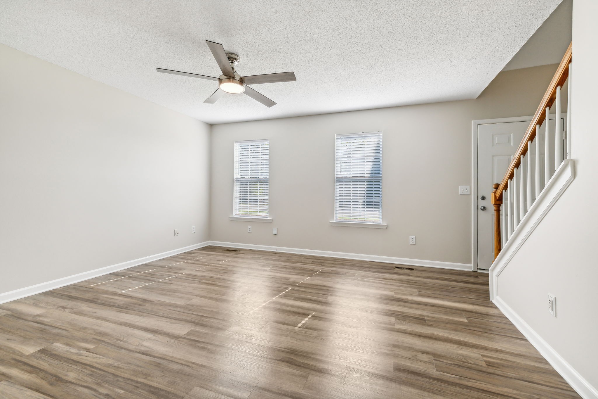 3015 Kedzie Drive