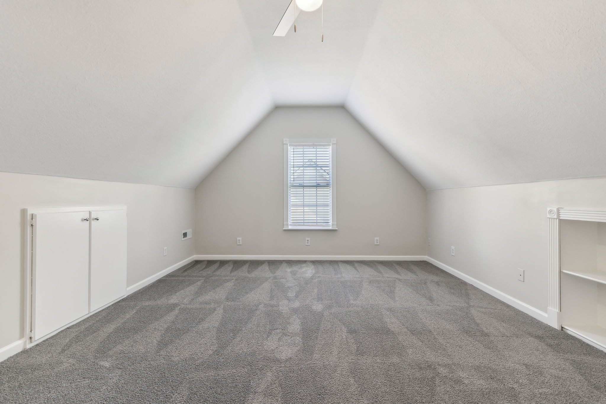 3015 Kedzie Drive