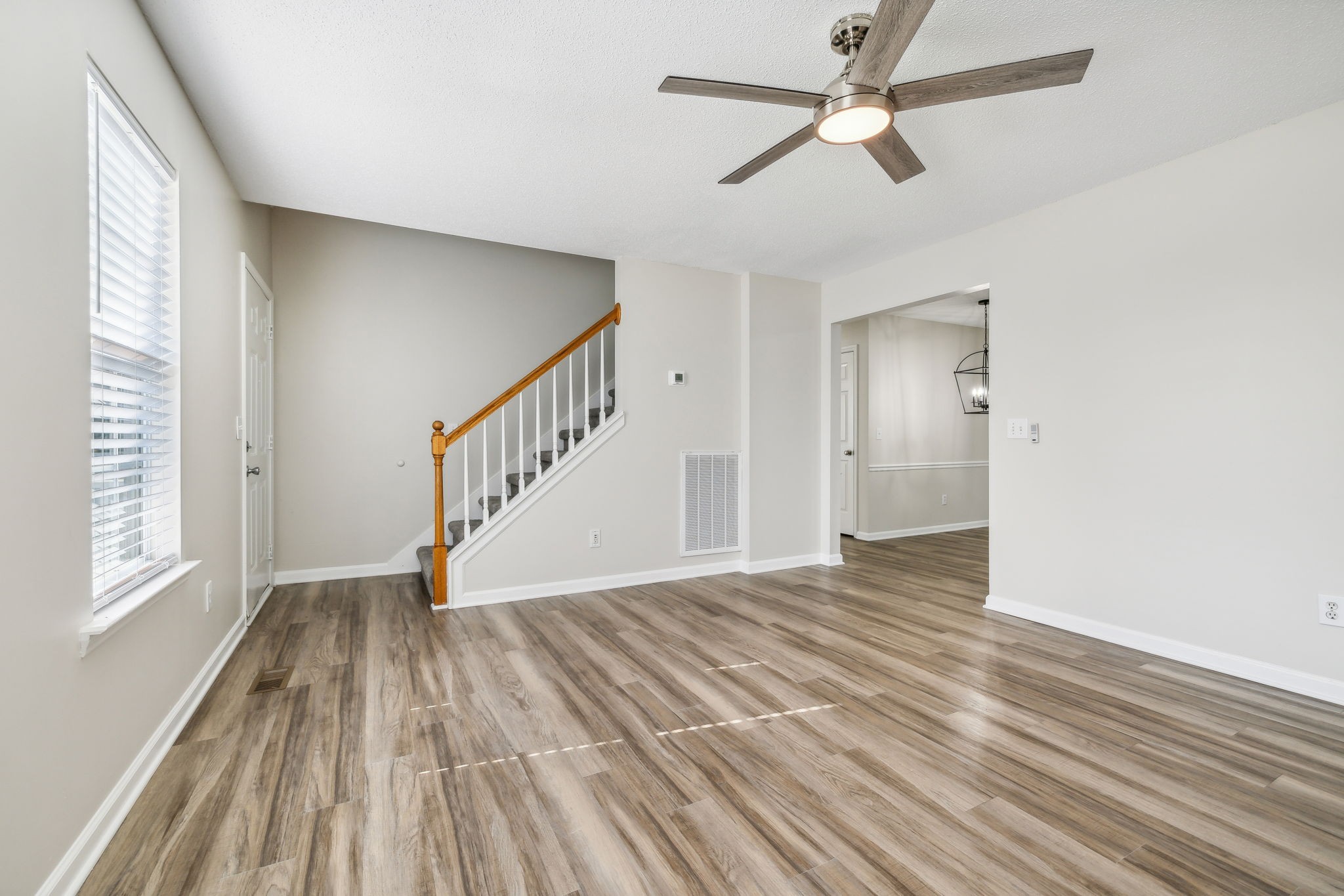 3015 Kedzie Drive