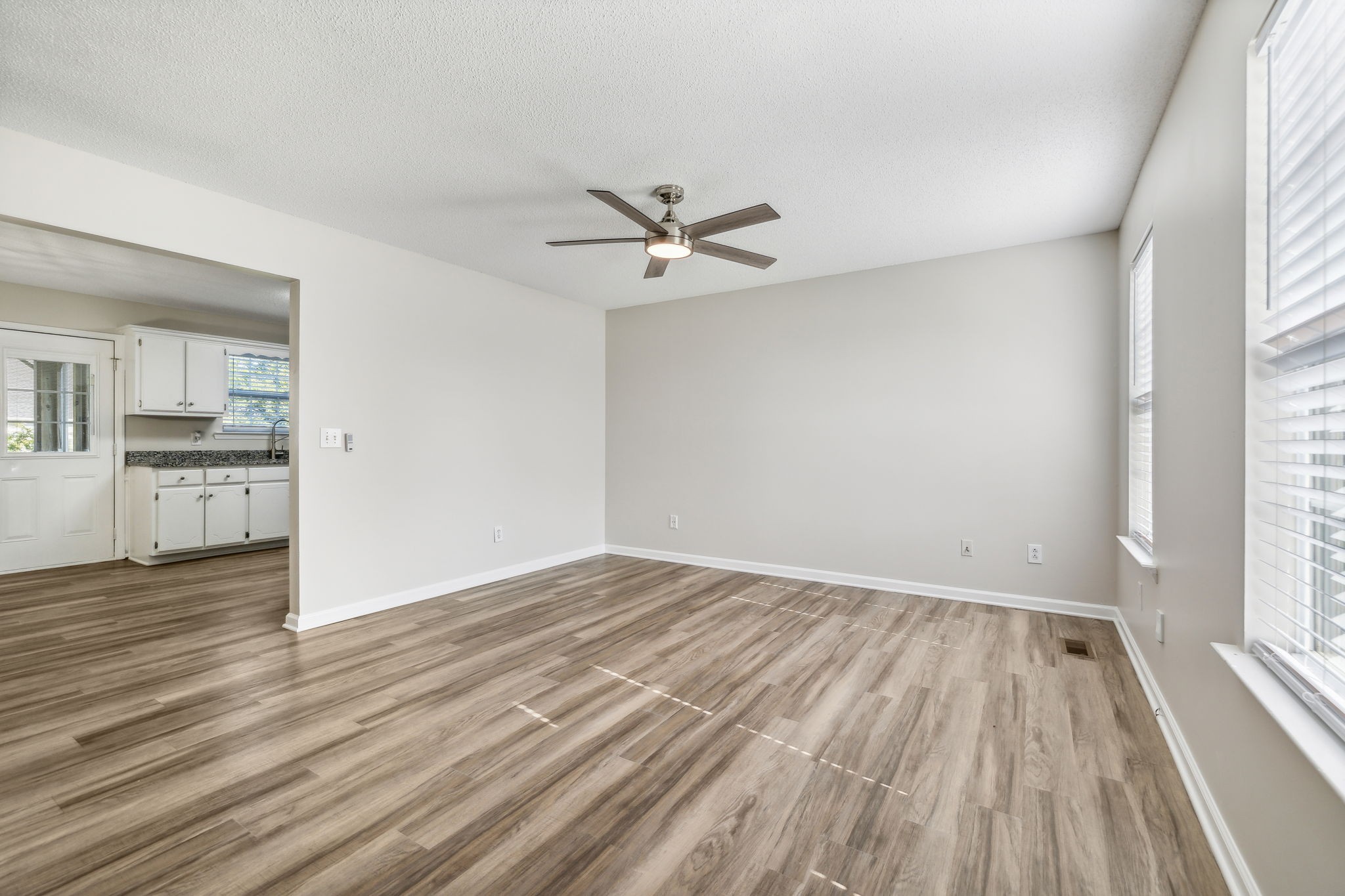 3015 Kedzie Drive