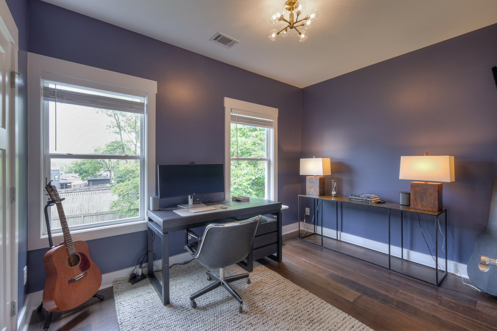 430 Merritt Ave Unit: 2