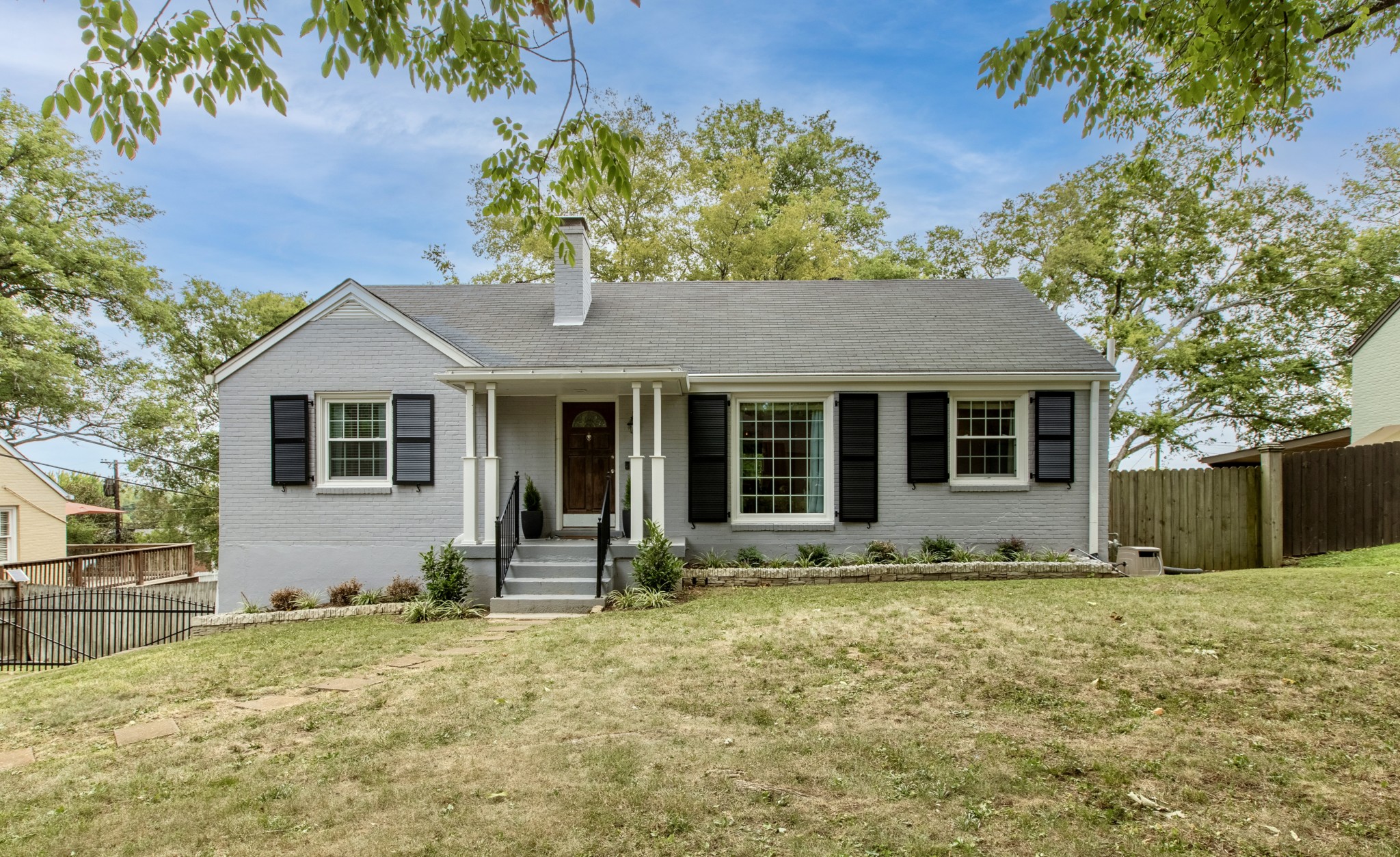 804 Neartop Dr