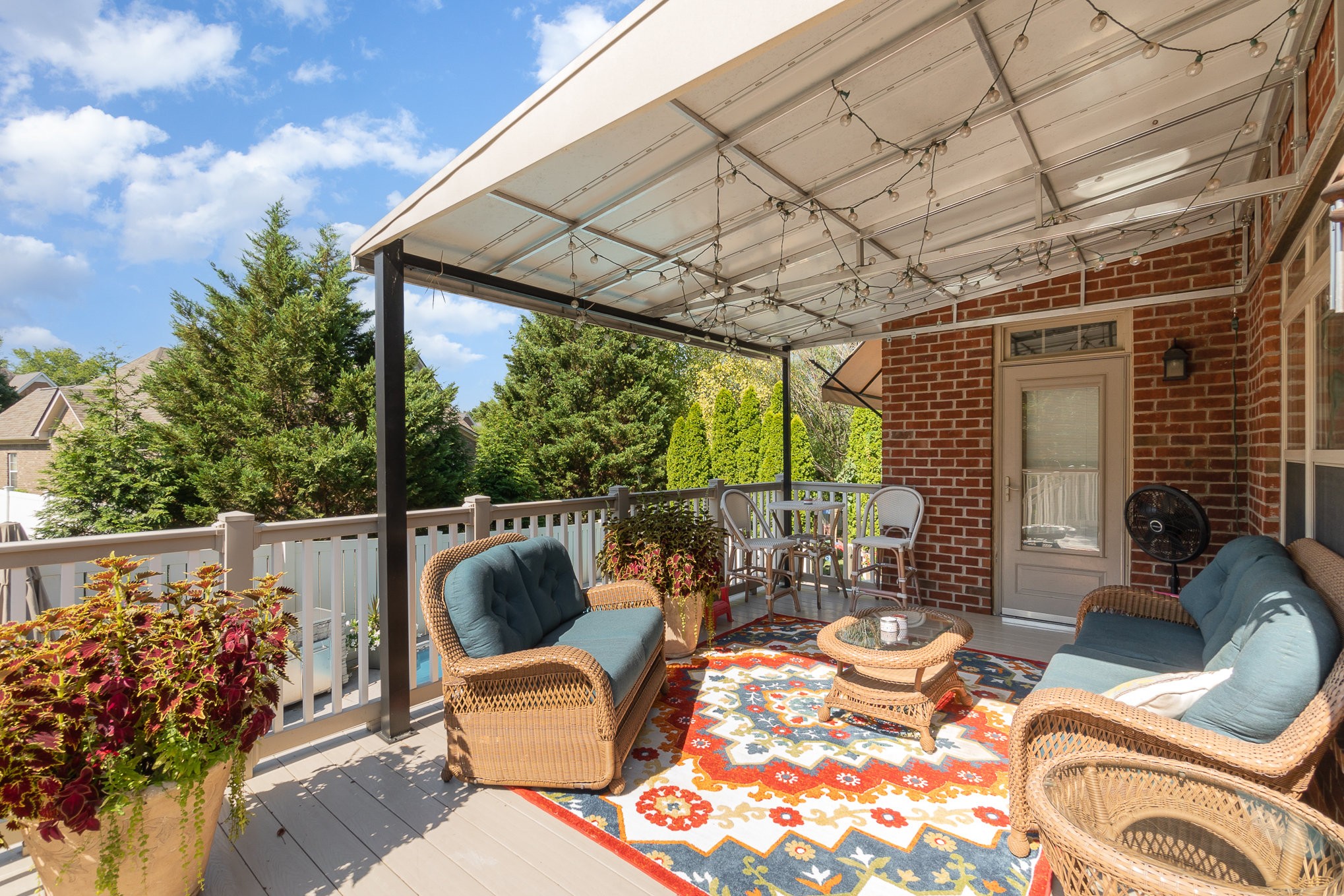 434 Creekview Dr