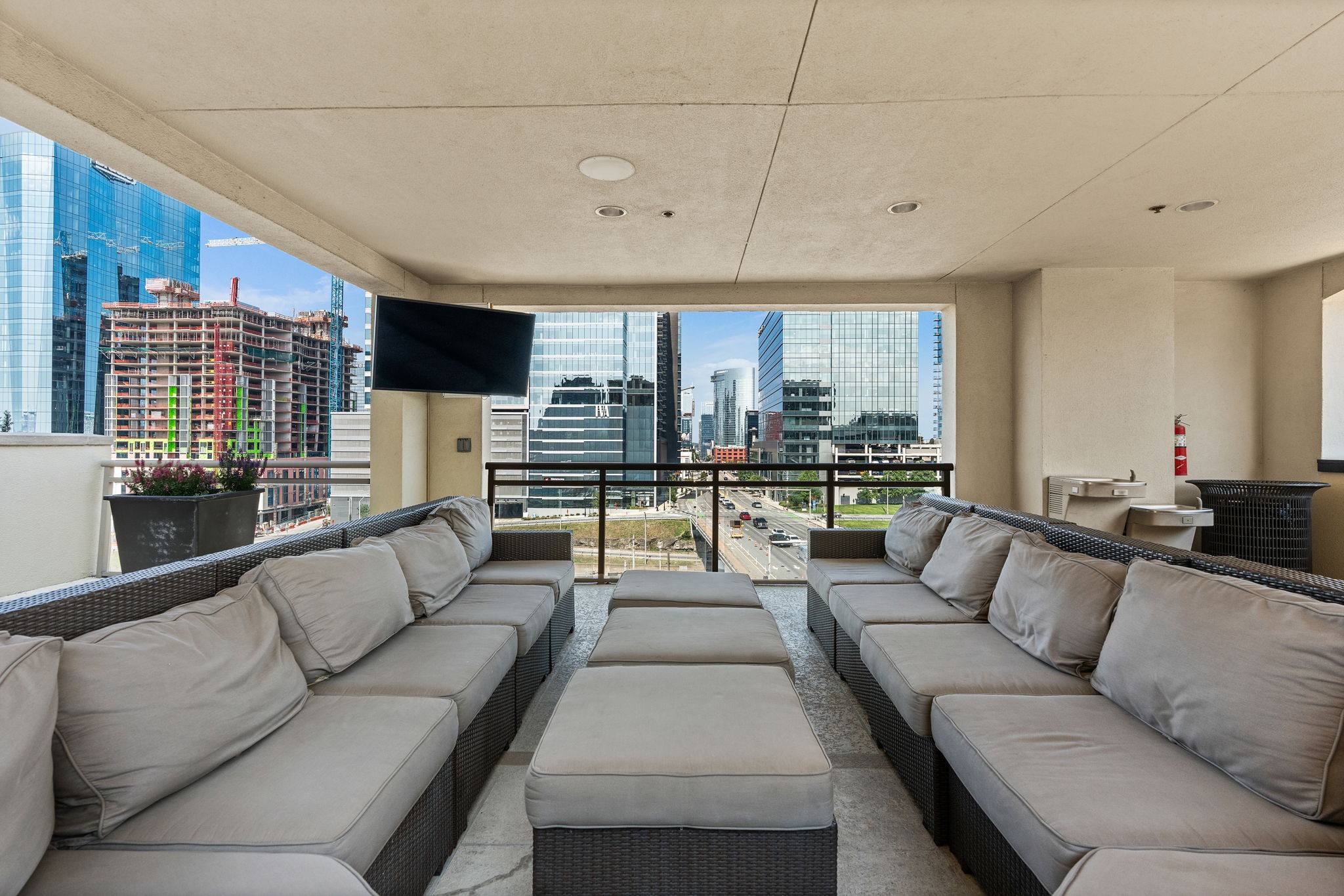 1510 Demonbreun St Unit: 1001