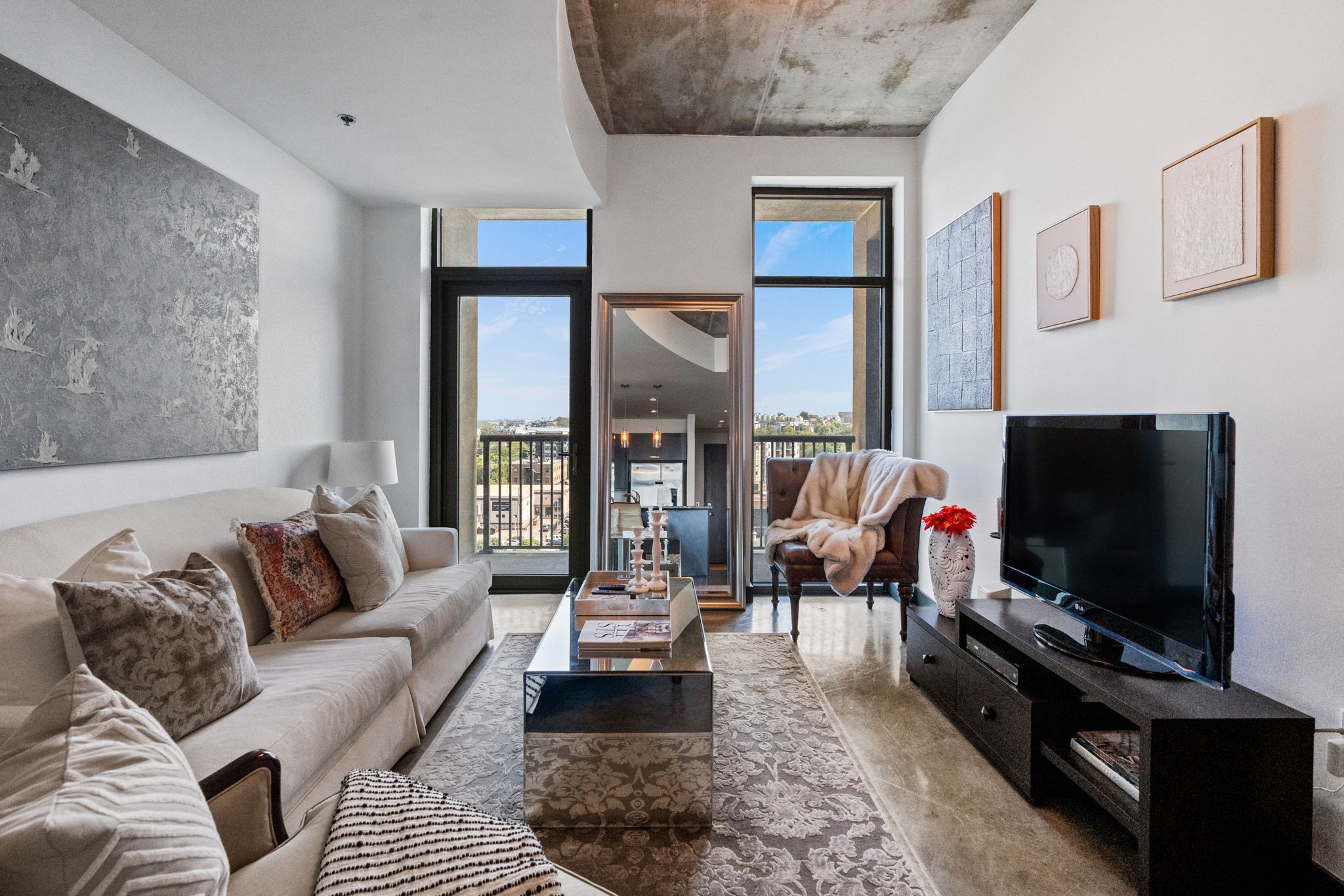 1510 Demonbreun St Unit: 1001