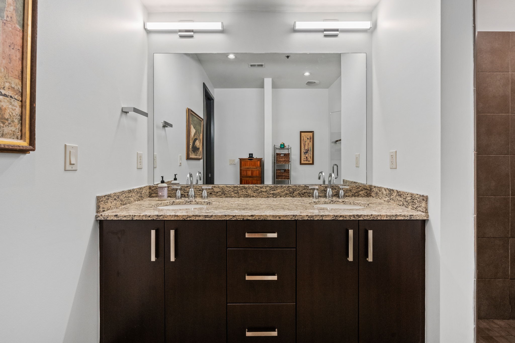 1510 Demonbreun St Unit: 1001