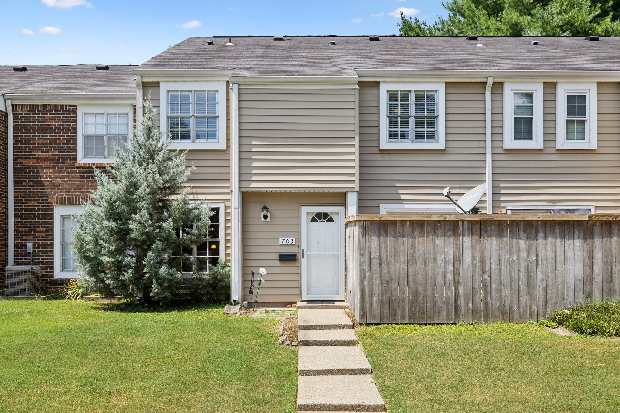 703 Granville Rd