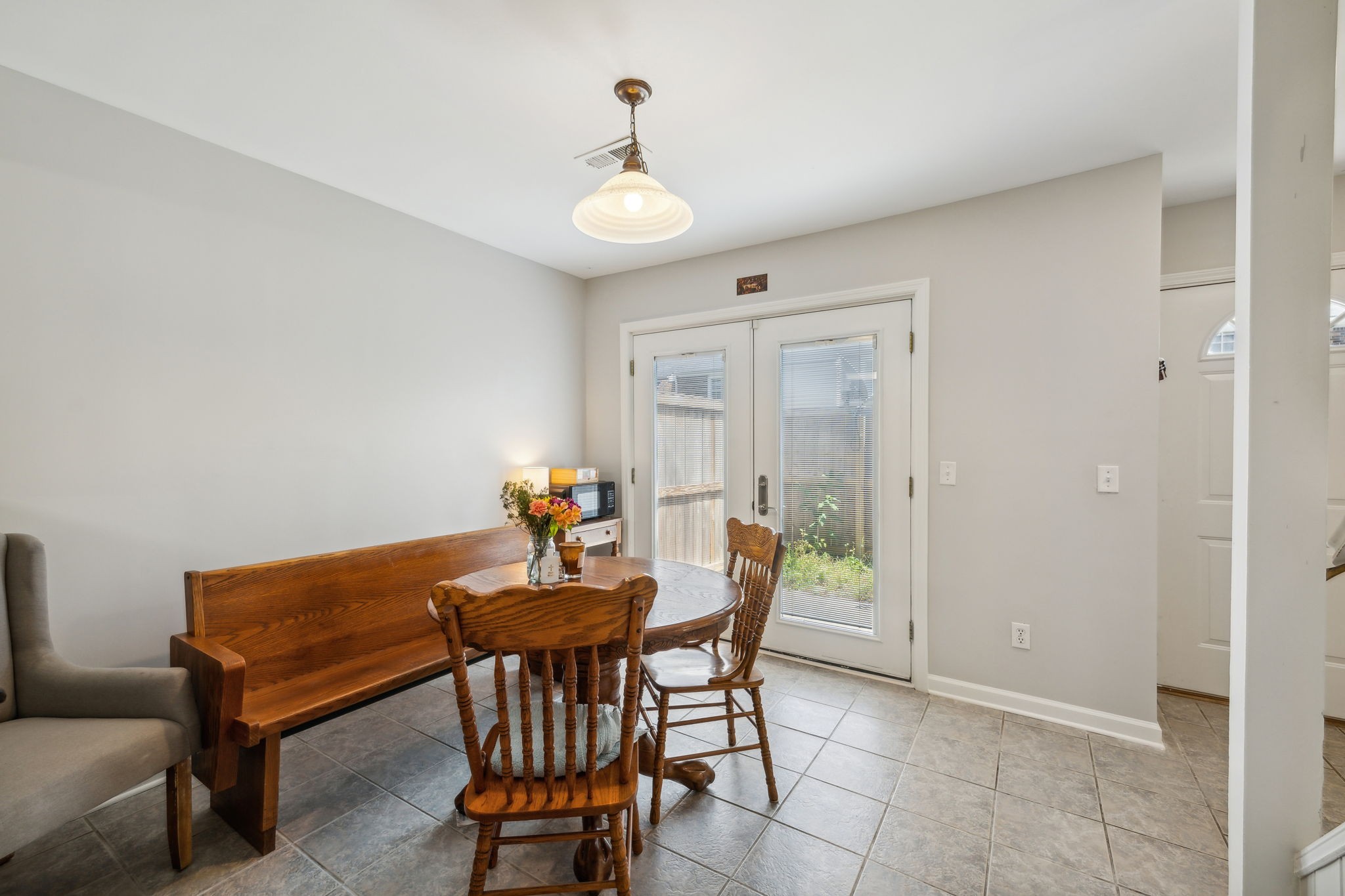 703 Granville Rd